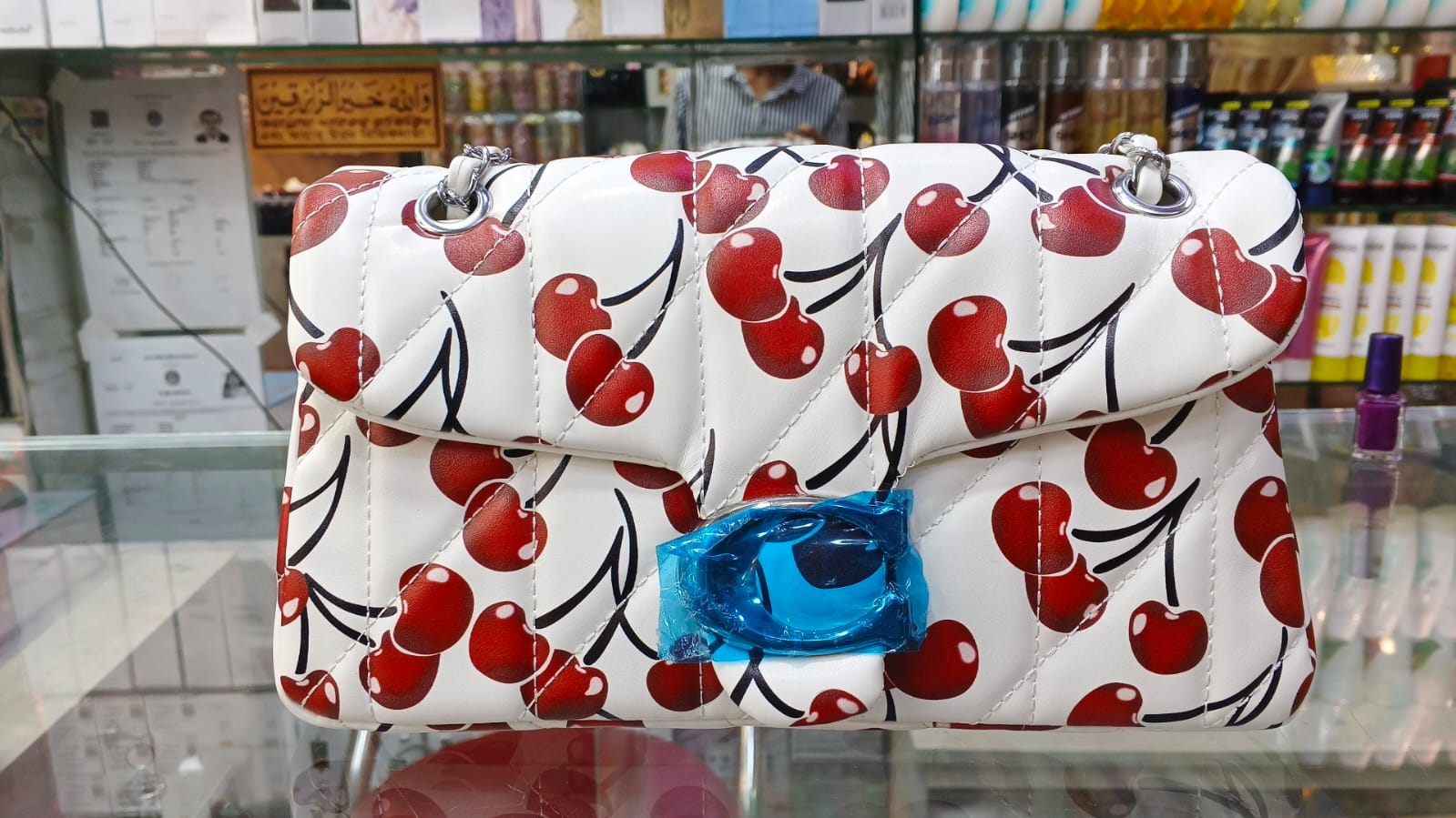 Cross-Border New Fashion Cherry Print European and American Retro Large-Capacity ShLifeBook S Series image 3